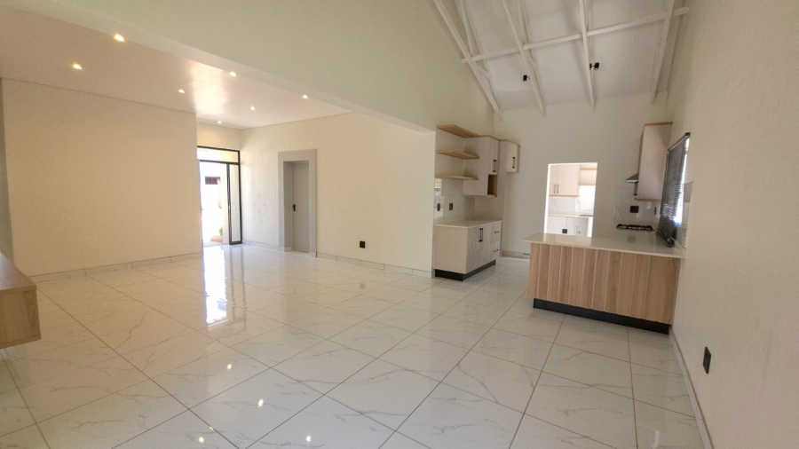 3 Bedroom Property for Sale in Melodie North West